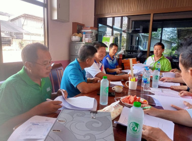 นายจิรศักดิ์ บริบูรณ์ สหกรณ์จังหวัดชุมพร มอบให้นายสุรพร ... พารามิเตอร์รูปภาพ 4