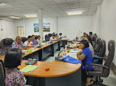 นายจิรศักดิ์ บริบูรณ์ สหกรณ์จังหวัดชุมพร มอบให้ นายไกรยุทธ ... พารามิเตอร์รูปภาพ 3