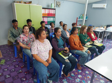 นายจิรศักดิ์ บริบูรณ์ สหกรณ์จังหวัดชุมพร มอบให้ นายกฤษฎา ... พารามิเตอร์รูปภาพ 2