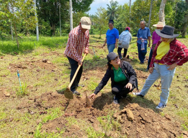 นายจิรศักดิ์ บริบูรณ์ สหกรณ์จังหวัดชุมพร นางณัชกช นามจันทร์ ... พารามิเตอร์รูปภาพ 6
