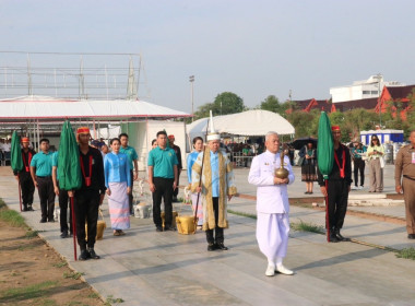 นายนรินทร์ บุตรพรหม ผู้อำนวยการนิคมสหกรณ์ท่าแซะ ... พารามิเตอร์รูปภาพ 2