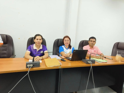 นายจิรศักดิ์ บริบูรณ์ สหกรณ์จังหวัดชุมพร มอบให้ นายไกรยุทธ ... พารามิเตอร์รูปภาพ 1