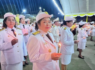 พิธีถวายเครื่องราชสักการะ วางพานพุ่ม ... พารามิเตอร์รูปภาพ 6