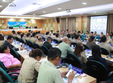 เข้าร่วมประชุมคณะกรมการจังหวัดและหัวหน้าส่วนราชการประจำจังหวัดชุมพร ครั้งที่ 8/2568 ประจำเดือน สิงหาคม 2568 ณ ห้องประชุมเกาะเสม็ด ชั้น 4 ศาลากลางจังหวัดชุมพร อำเภอเมืองชุมพร จังหวัดชุมพร ... พารามิเตอร์รูปภาพ 5