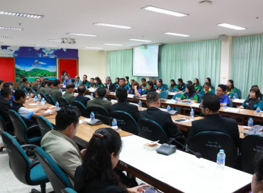 ร่วมประชุมและต้อนรับการเดินทางศึกษาดูงานการบริหารจัดการด้านการเกษตรของคณะกรรมาธิการการเกษตรและสหกรณ์ วุฒิสภา ณ ห้องประชุมเกาะมัตตรา ศาลากลางจังหวัดชุมพร ชั้น 2 ตำบลนาชะอัง อำเภอเมืองชุมพร จังหวัดชุมพร ... พารามิเตอร์รูปภาพ 9
