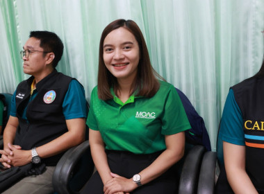 ร่วมประชุมและต้อนรับการเดินทางศึกษาดูงานการบริหารจัดการด้านการเกษตรของคณะกรรมาธิการการเกษตรและสหกรณ์ วุฒิสภา ณ ห้องประชุมเกาะมัตตรา ศาลากลางจังหวัดชุมพร ชั้น 2 ตำบลนาชะอัง อำเภอเมืองชุมพร จังหวัดชุมพร ... พารามิเตอร์รูปภาพ 6