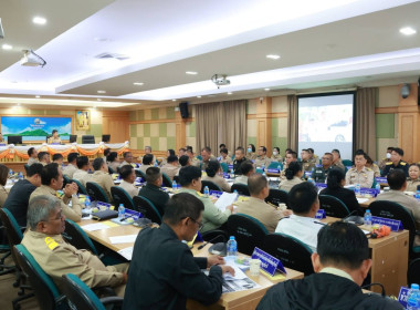 ร่วมประชุมคณะกรมการจังหวัดและหัวหน้าส่วนราชการประจำจังหวัดชุมพร ครั้งที่ 10/2568 ประจำเดือน ตุลาคม 2568 ณ ห้องประชุมเกาะเสม็ด ชั้น 4 ศาลากลางจังหวัดชุมพร อำเภอเมืองชุมพร จังหวัดชุมพร ... พารามิเตอร์รูปภาพ 5