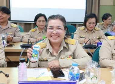 ร่วมประชุมคณะกรมการจังหวัดและหัวหน้าส่วนราชการประจำจังหวัดชุมพร ครั้งที่ 11/2568 ประจำเดือน พฤศจิกายน 2568 ณ ห้องประชุมเกาะเสม็ด ชั้น 4 ศาลากลางจังหวัดชุมพร อำเภอเมืองชุมพร จังหวัดชุมพร ... พารามิเตอร์รูปภาพ 4