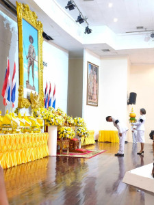 ร่วมกิจกรรม รัฐพิธีวัน “สมเด็จพระเจ้าตากสินมหาราช” ณ ... พารามิเตอร์รูปภาพ 1