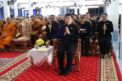 พิธีสวดพระพุทธมนต์และเจริญจิตตภาวนาอุทิศถวายพระราชกุศลแด่สมเด็จพระนางเจ้าสิริกิตติ์พระบรมราชินีนาถ พระบรมราชชนนีพันปีหลวง ณ วัดชุมพรรังสรรค์ พระอารามหลวง ตำบลนาทุ่ง อำเภอเมือง จังหวัดชุมพร ... พารามิเตอร์รูปภาพ 1