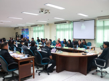 ประชุม“โครงการประชุมส่งเสริมการบูรณาการกลไกการขับเคลื่อนการขจัดความยากจนระดับจังหวัด” ณ ห้องประชุมเกาะมัตตรา ชั้น 2 ศาลากลางจังหวัดชุมพร อำเภอเมืองชุมพร จังหวัดชุมพร ... พารามิเตอร์รูปภาพ 5